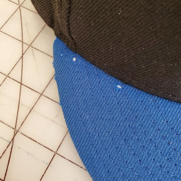 New York Knicks Basketball Ball Cap in black and blue.size 7 3/8. - Picture 4 of 5